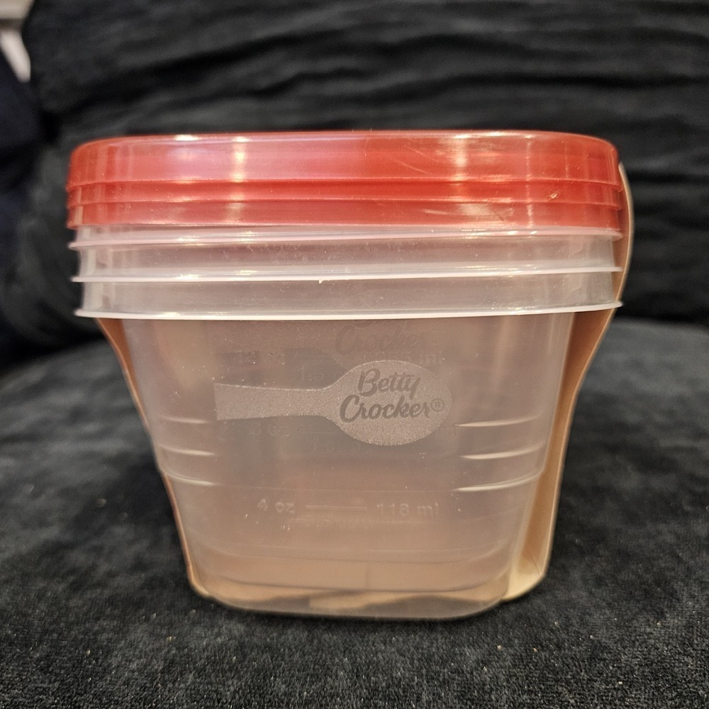 Betty Crocker 3 Pack Storage Containers Easy Seal 2 Cups 16.5 fl oz 488 ml NEW - Picture 5 of 9